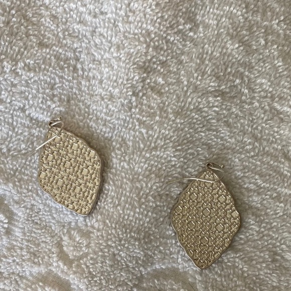 Abalone Shell Earrings - Picture 4 of 5